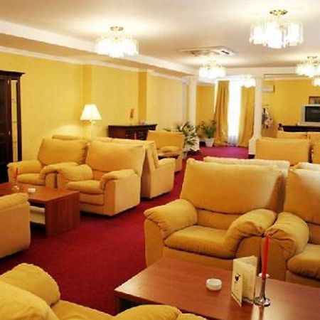 בוקרשט Monte-Nelly Hotel מראה חיצוני תמונה